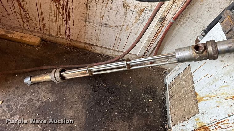 image for item DW6618 2014 Covered Wagon  CE7X16TA2 spray foam enclosed trailer