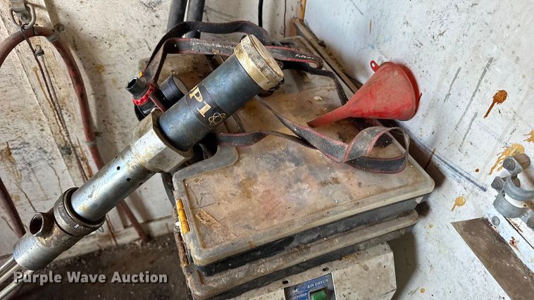 image for item DW6618 2014 Covered Wagon  CE7X16TA2 spray foam enclosed trailer