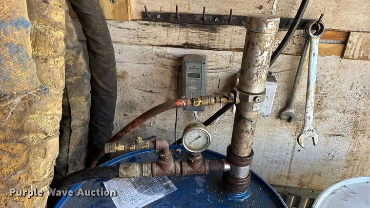 image for item DW6618 2014 Covered Wagon  CE7X16TA2 spray foam enclosed trailer