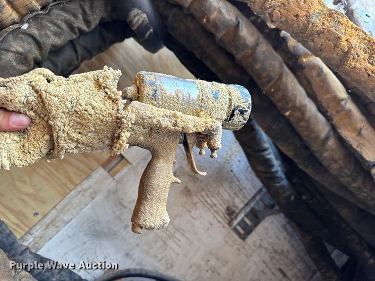 image for item DW6618 2014 Covered Wagon  CE7X16TA2 spray foam enclosed trailer