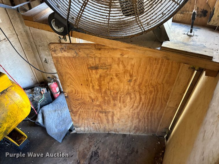 image for item DW6618 2014 Covered Wagon  CE7X16TA2 spray foam enclosed trailer