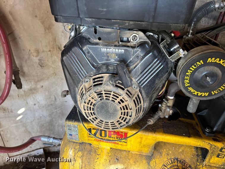 image for item DW6618 2014 Covered Wagon  CE7X16TA2 spray foam enclosed trailer