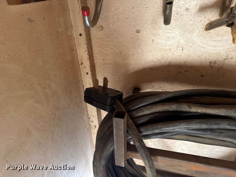 image for item DW6618 2014 Covered Wagon  CE7X16TA2 spray foam enclosed trailer