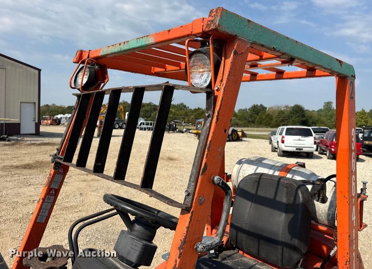 image for item DW6630 Toyota 42-6FGCU25 forklift