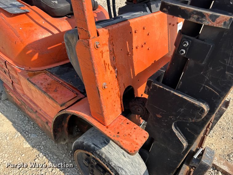 image for item DW6630 Toyota 42-6FGCU25 forklift