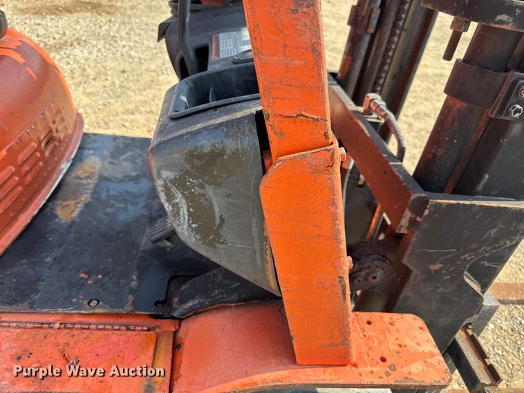 image for item DW6630 Toyota 42-6FGCU25 forklift