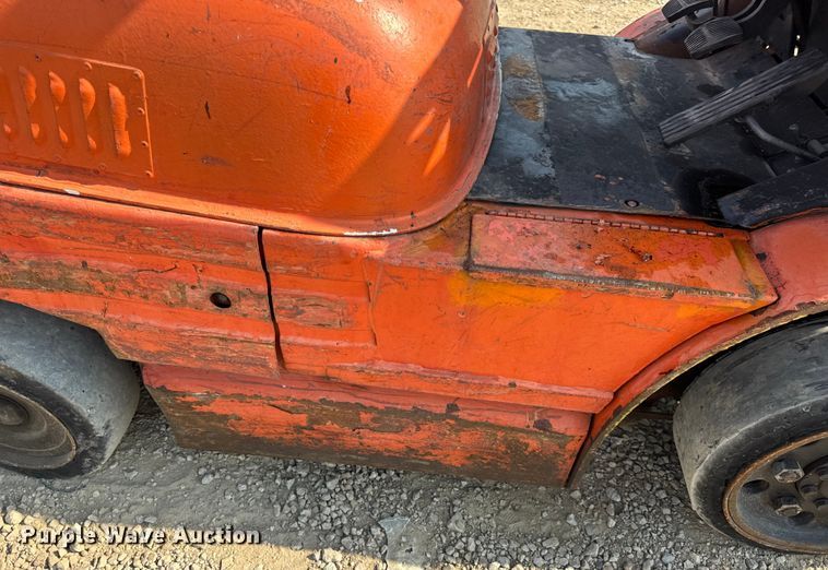 image for item DW6630 Toyota 42-6FGCU25 forklift