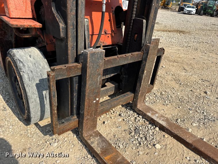 image for item DW6630 Toyota 42-6FGCU25 forklift