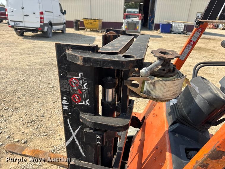 image for item DW6630 Toyota 42-6FGCU25 forklift