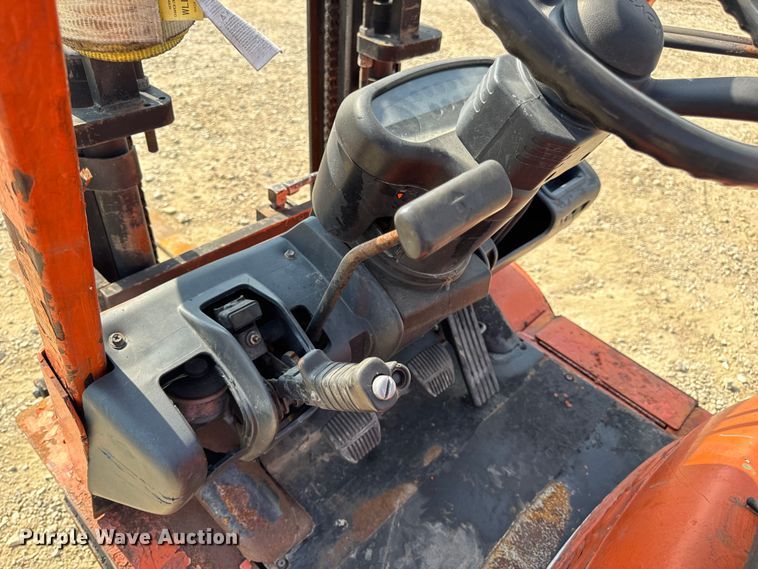 image for item DW6630 Toyota 42-6FGCU25 forklift