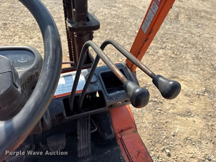 image for item DW6630 Toyota 42-6FGCU25 forklift