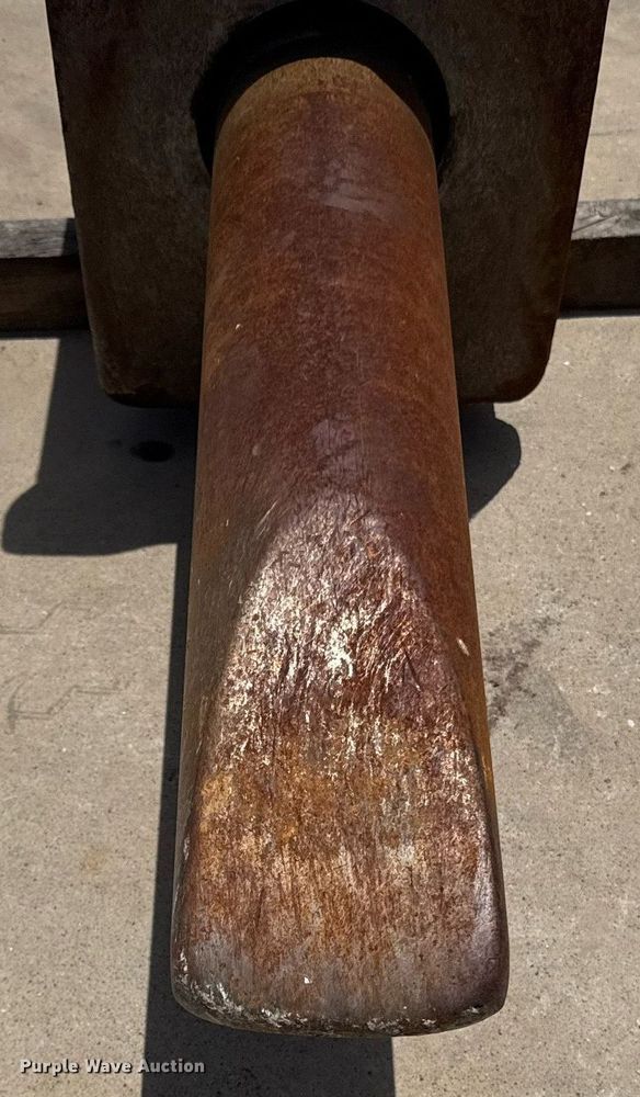 image for item DX5638 Kent Breaker