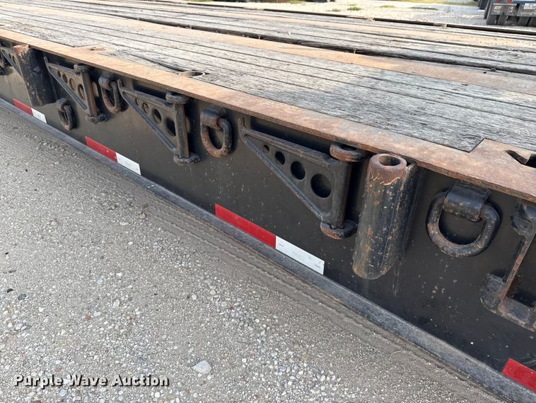 image for item DX5699 2013 Pratt Industries MD605A lowboy equipment trailer