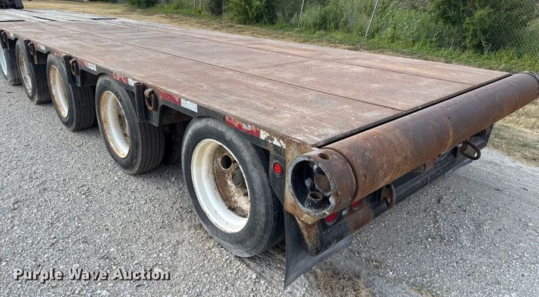 image for item DX5699 2013 Pratt Industries MD605A lowboy equipment trailer