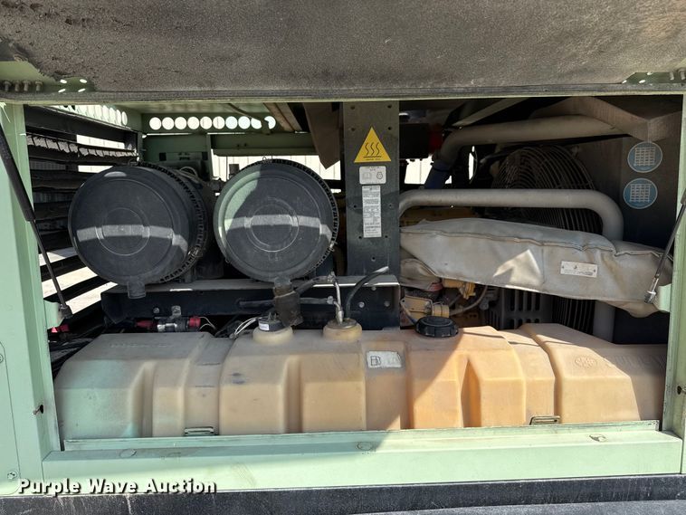 image for item DX5754 Sullair 375H air compressor