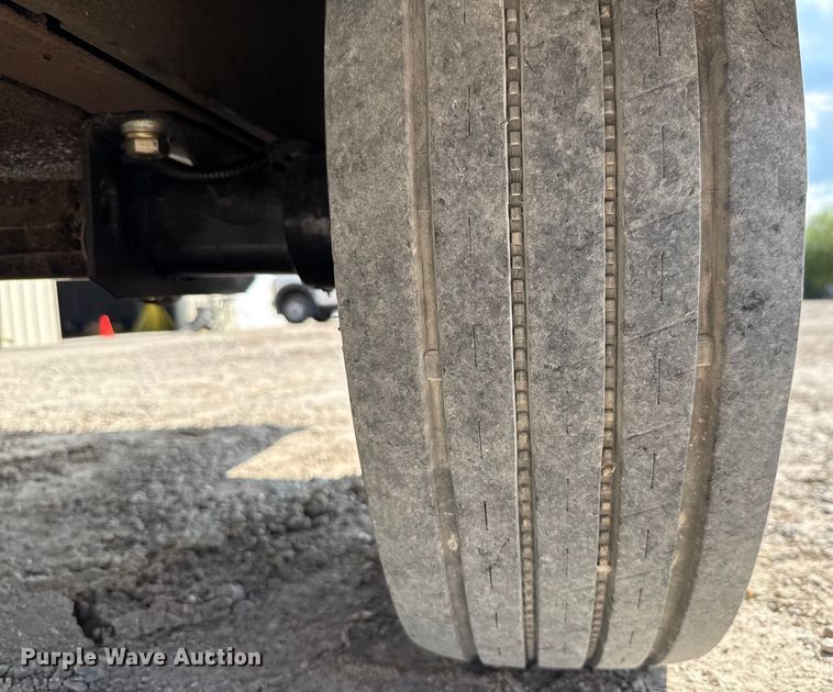 image for item DX5754 Sullair 375H air compressor