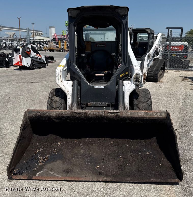 MINI CARGADOR SOBRE RUEDAS 2021 BOBCAT S66