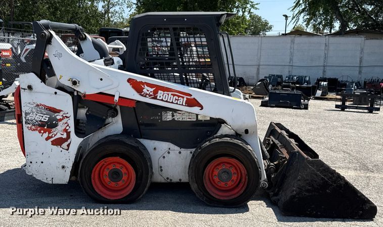 MINI CARGADOR SOBRE RUEDAS 2021 BOBCAT S66