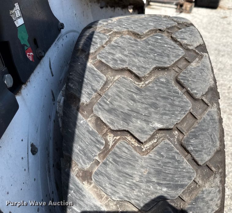 image for item DX5779 2021 Bobcat S66 skid steer loader