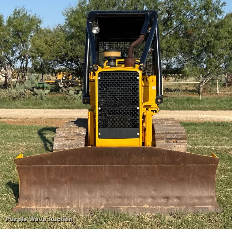 image for item DX5781 1985 John Deere 450D dozer