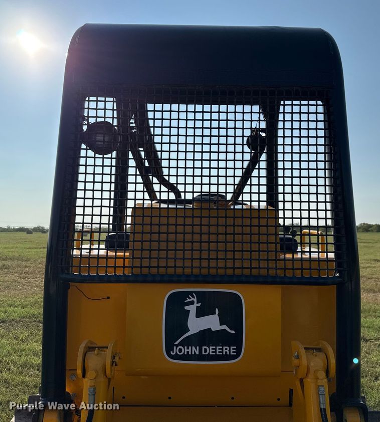 image for item DX5781 1985 John Deere 450D dozer