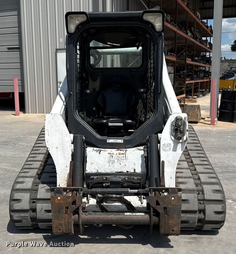 MINI CARGADOR SOBRE ORUGAS 2019 BOBCAT T650
