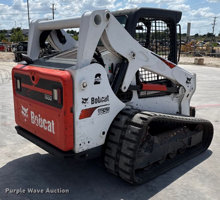 MINI CARGADOR SOBRE ORUGAS 2019 BOBCAT T650