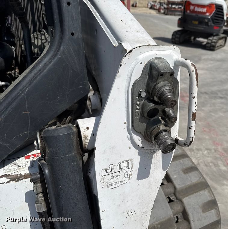 image for item DX5784 2019 Bobcat T650 tracked skid steer loader