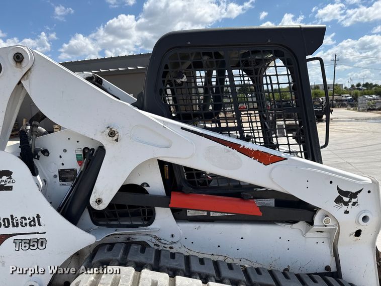 image for item DX5784 2019 Bobcat T650 tracked skid steer loader