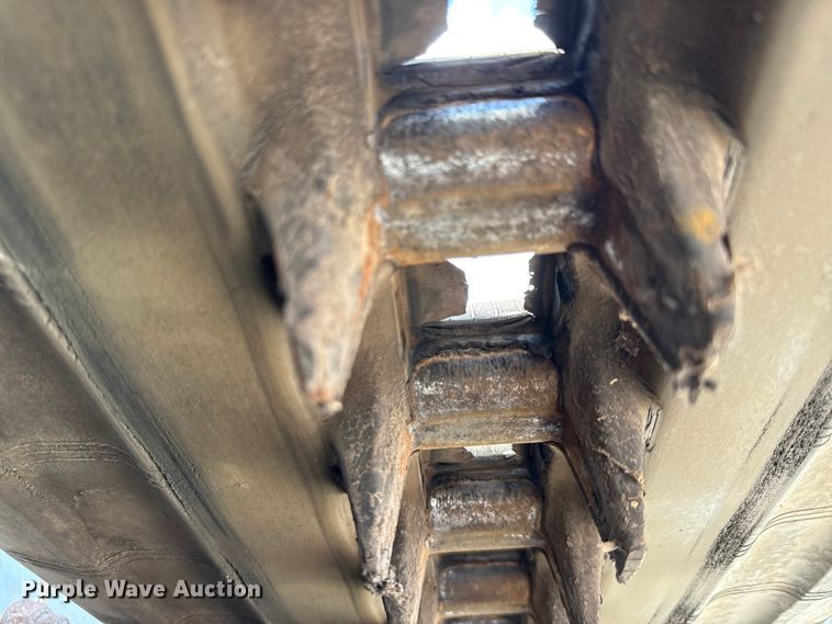 image for item DX5784 2019 Bobcat T650 tracked skid steer loader