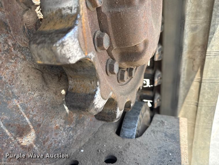 image for item DX5784 2019 Bobcat T650 tracked skid steer loader