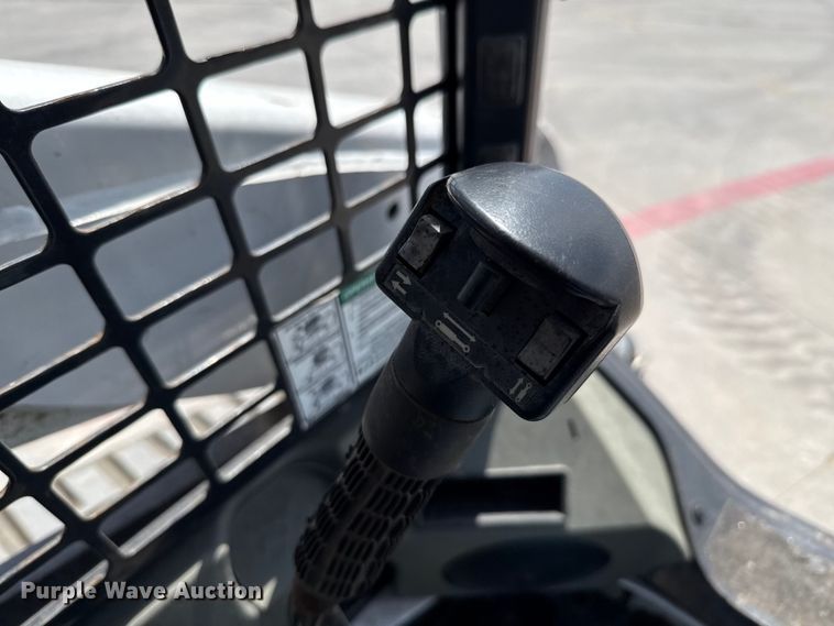 image for item DX5784 2019 Bobcat T650 tracked skid steer loader