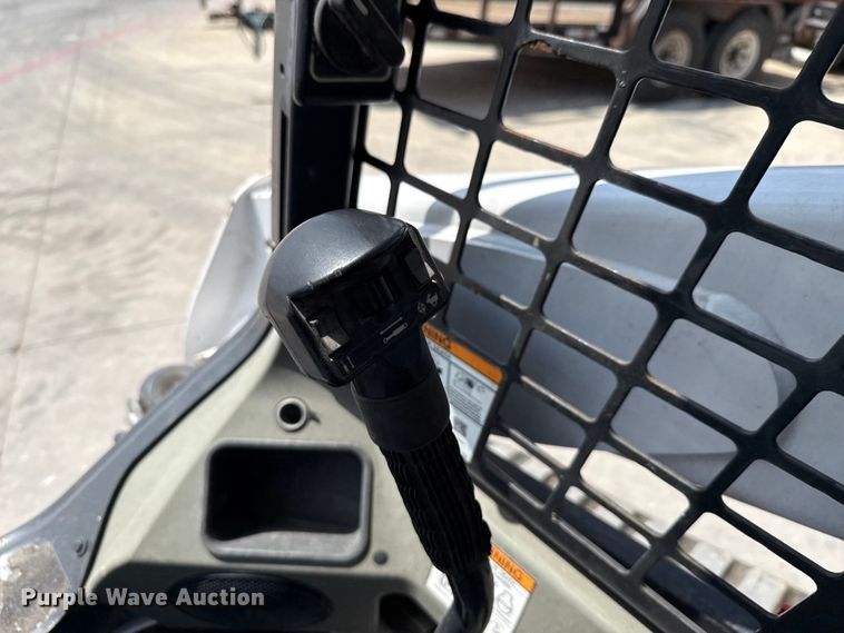 image for item DX5784 2019 Bobcat T650 tracked skid steer loader