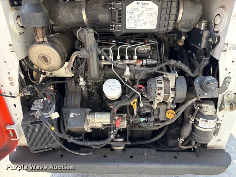 image for item DX5784 2019 Bobcat T650 tracked skid steer loader