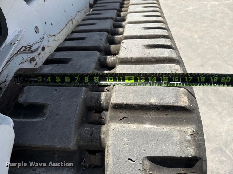 image for item DX5784 2019 Bobcat T650 tracked skid steer loader