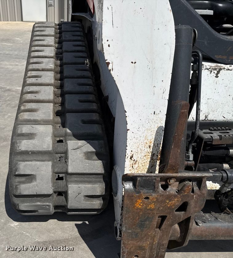 image for item DX5784 2019 Bobcat T650 tracked skid steer loader