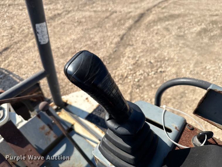 image for item DX5796 2007 Terex HR 16 mini excavator