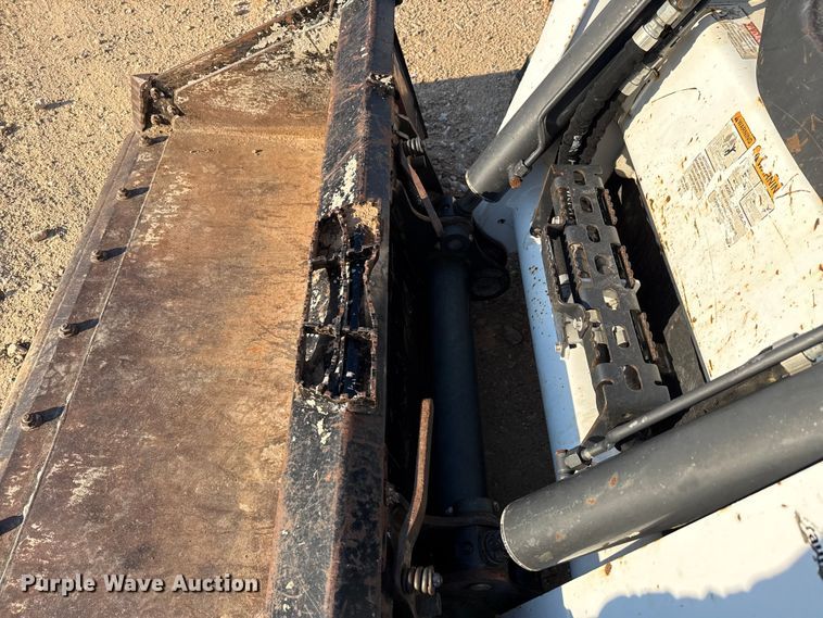 image for item DX5797 2019 Bobcat T650 tracked skid steer loader