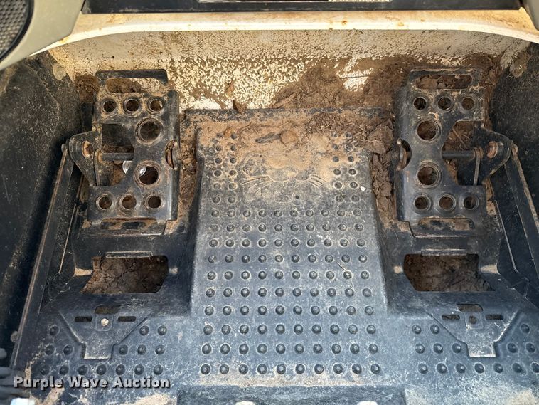 image for item DX5797 2019 Bobcat T650 tracked skid steer loader