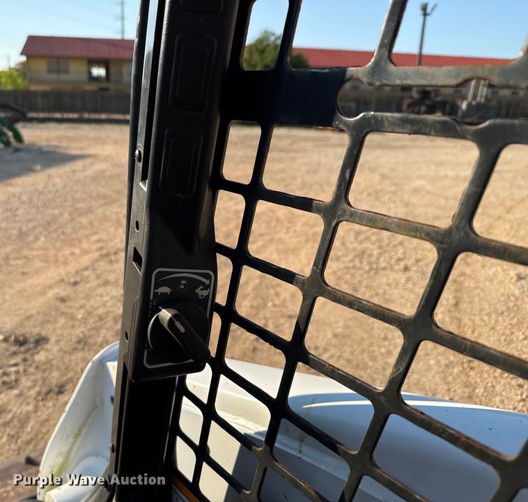 image for item DX5797 2019 Bobcat T650 tracked skid steer loader