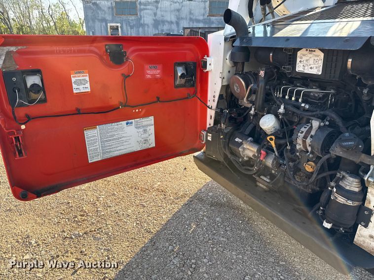 image for item DX5797 2019 Bobcat T650 tracked skid steer loader