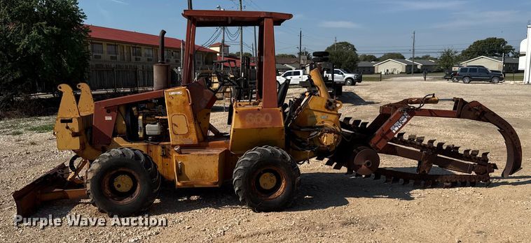 image for item DX5799 1992 Case 660 trencher