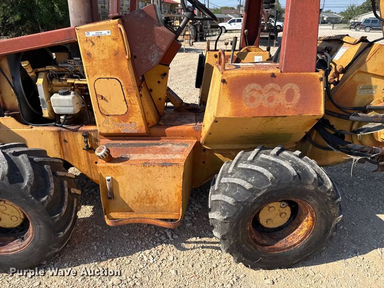 image for item DX5799 1992 Case 660 trencher
