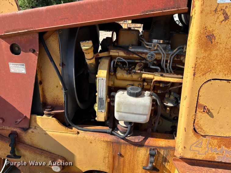 image for item DX5799 1992 Case 660 trencher