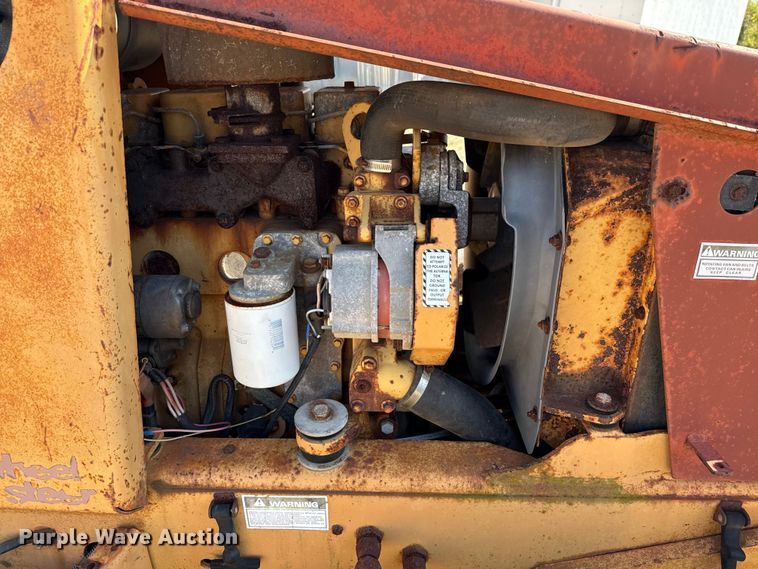 image for item DX5799 1992 Case 660 trencher