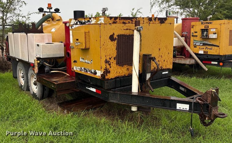 image for item DX5812 2014 Vac-Tron LP533DT vacuum excavator