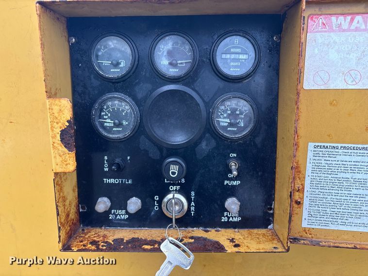 image for item DX5812 2014 Vac-Tron LP533DT vacuum excavator