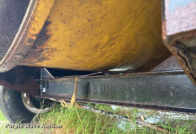 image for item DX5812 2014 Vac-Tron LP533DT vacuum excavator