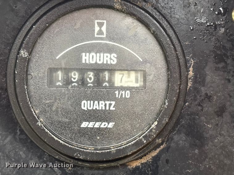 image for item DX5812 2014 Vac-Tron LP533DT vacuum excavator