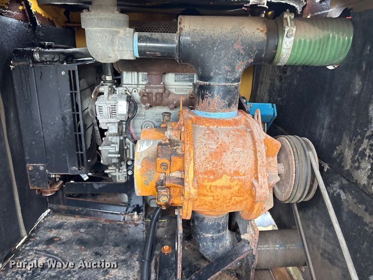 image for item DX5812 2014 Vac-Tron LP533DT vacuum excavator